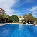 Encantador Estudio Con Piscina